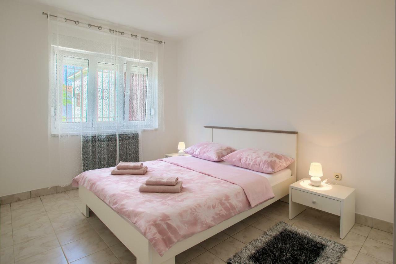 Apartman Paola PUY Exterior foto