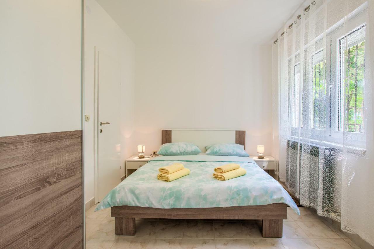 Apartman Paola PUY Exterior foto
