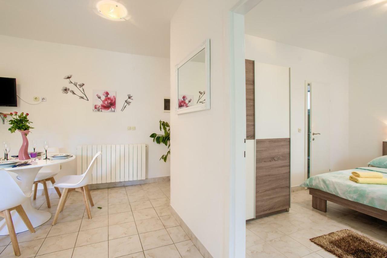 Apartman Paola PUY Exterior foto