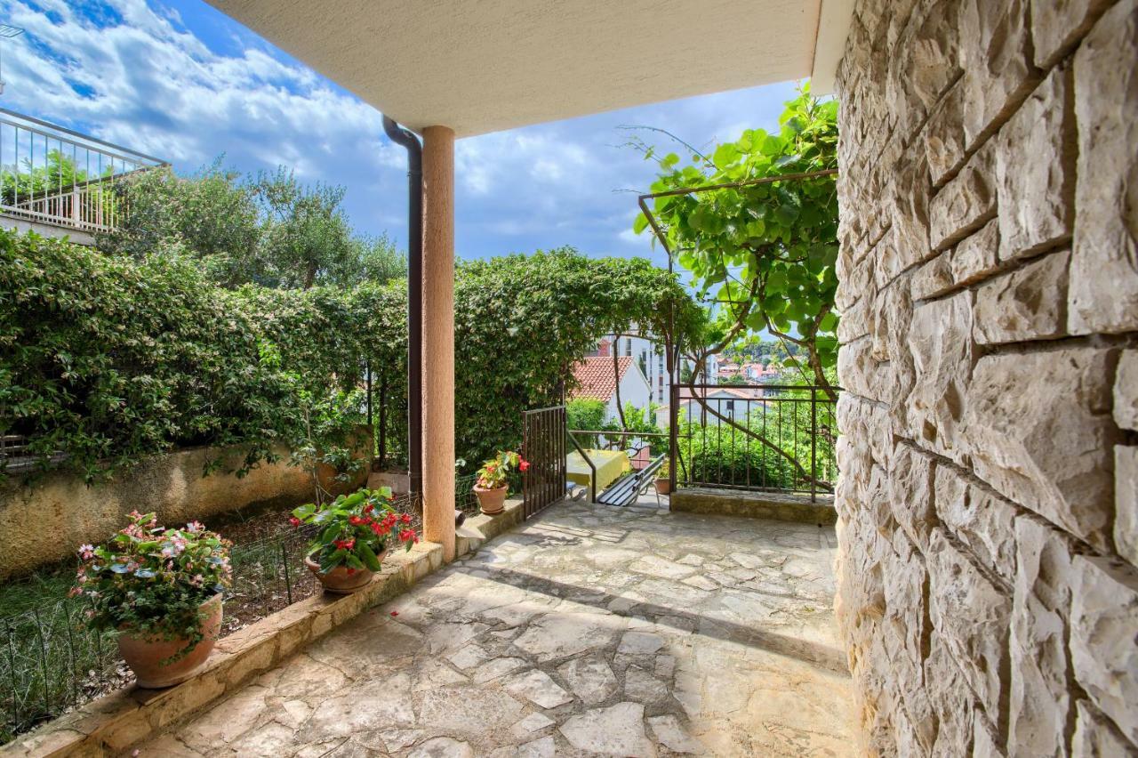 Apartman Paola PUY Exterior foto