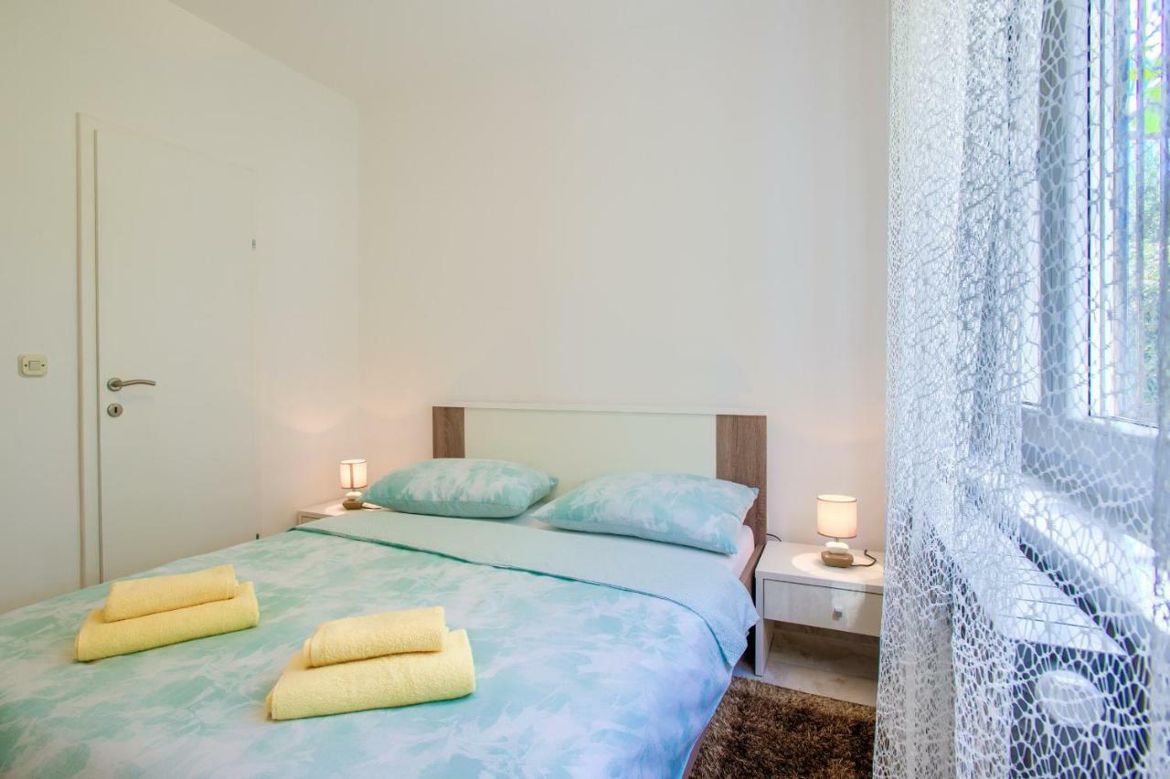 Apartman Paola PUY Exterior foto